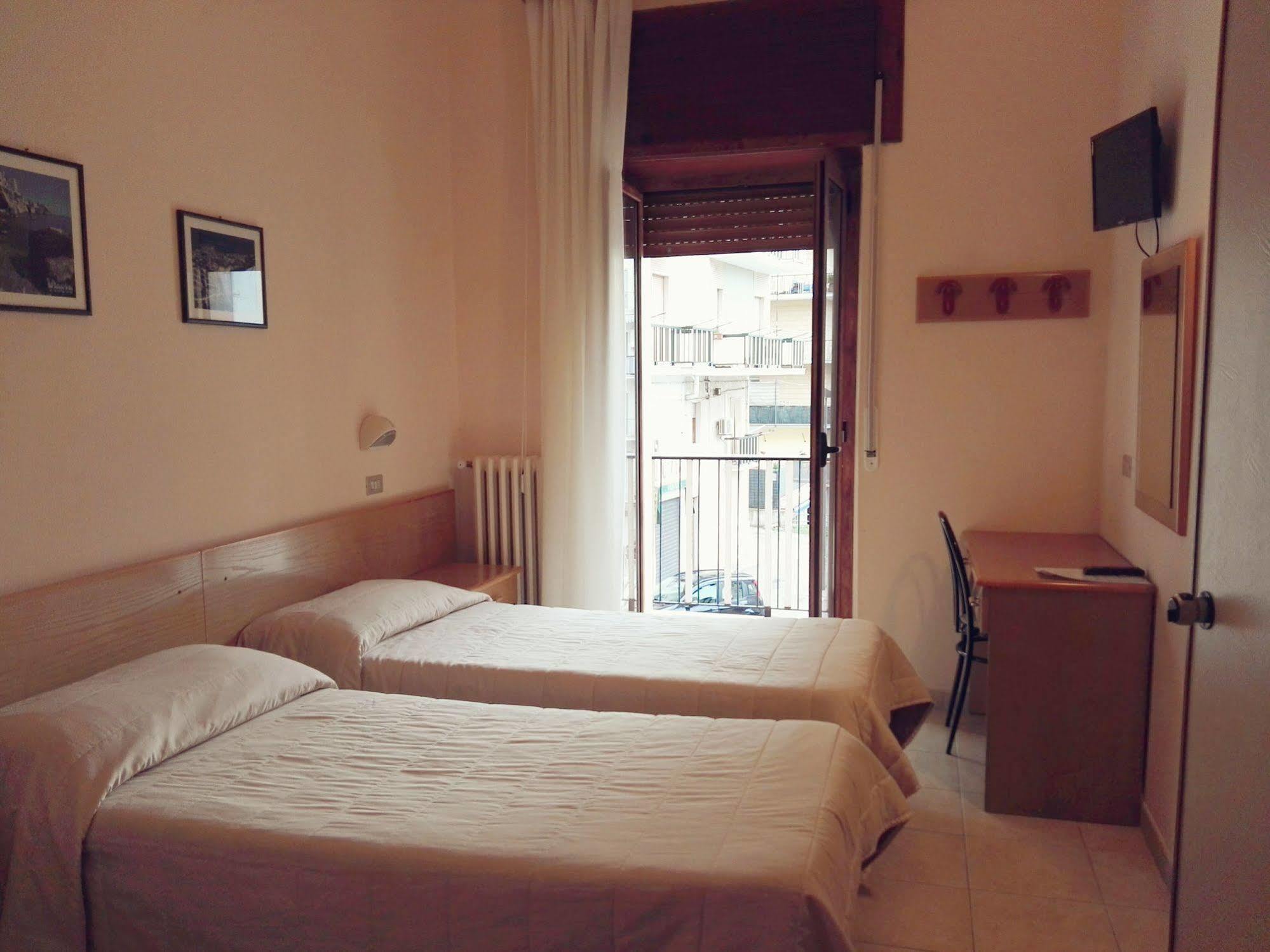 Albergo San Giorgio Vieste Esterno foto