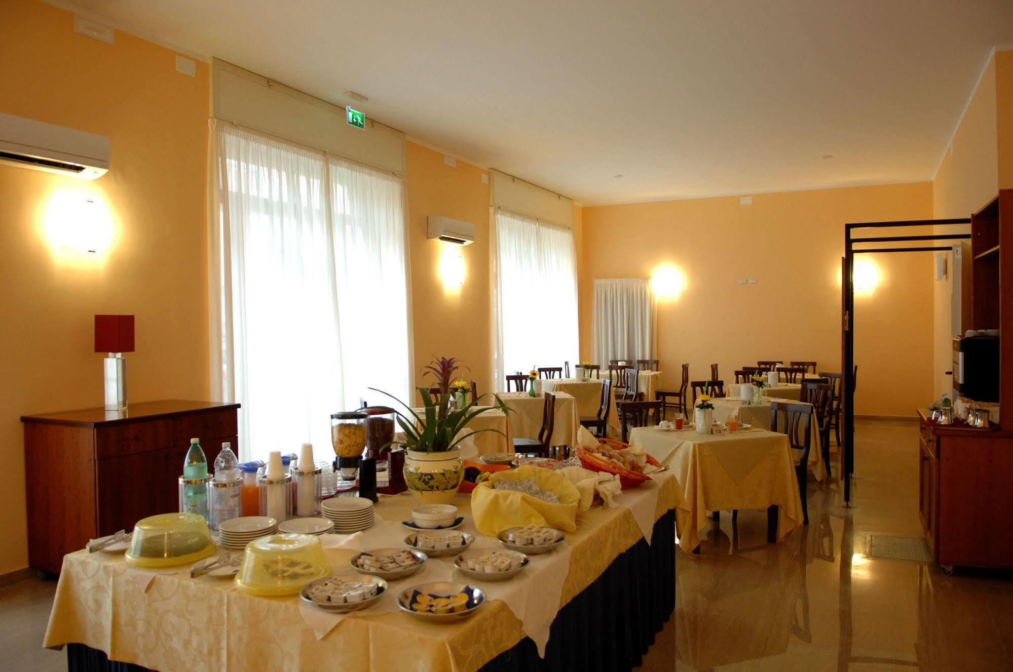 Albergo San Giorgio Vieste Esterno foto