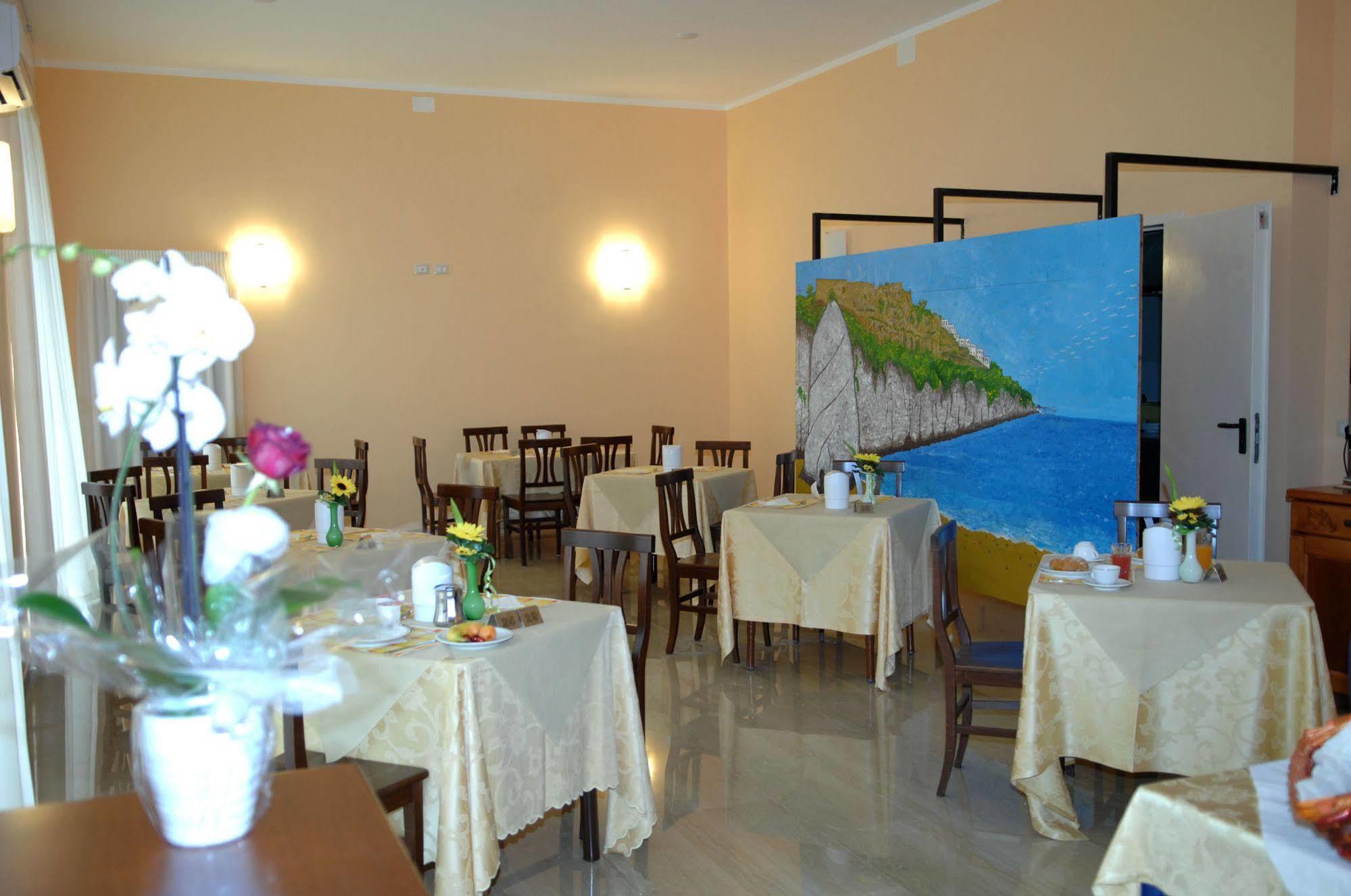 Albergo San Giorgio Vieste Esterno foto